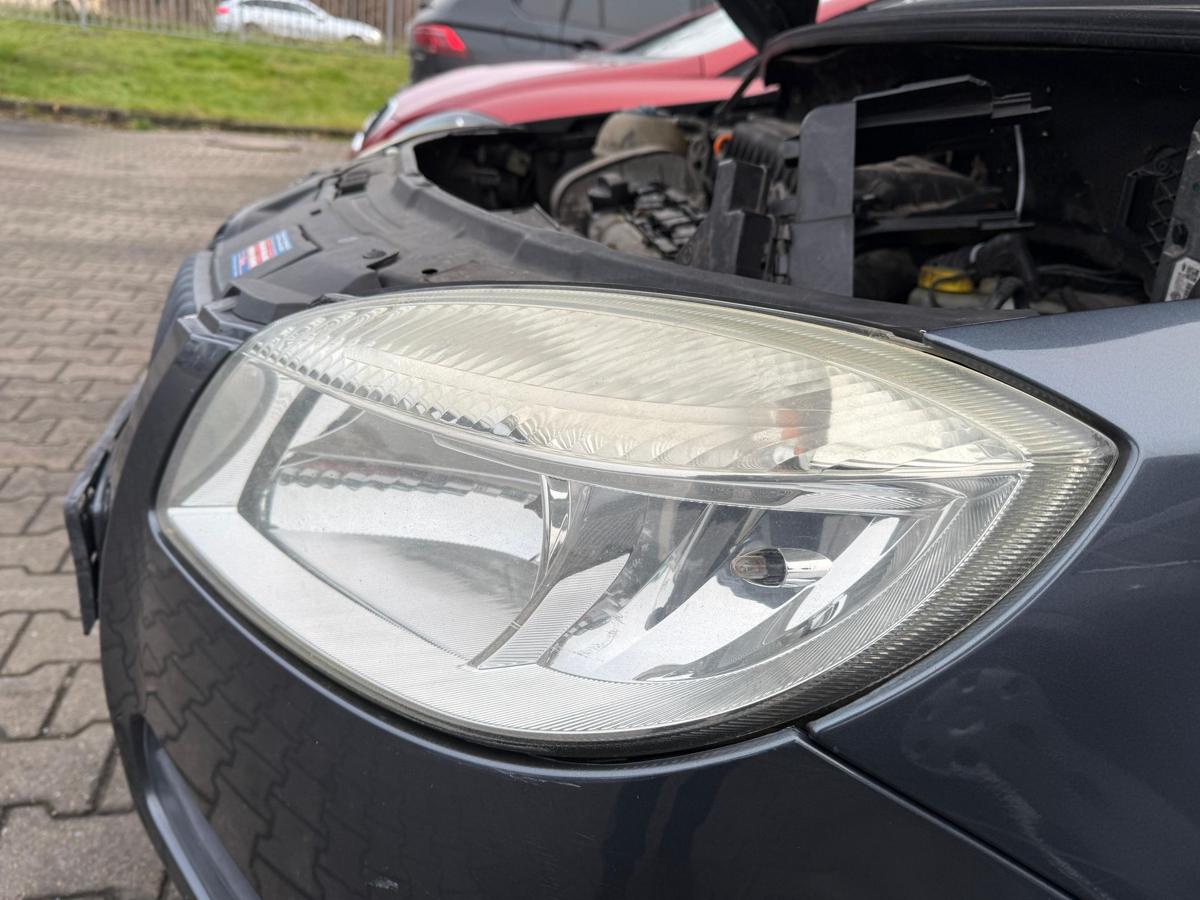 Skoda Fabia 2 5J original Scheinwerfer links Halogen BJ09